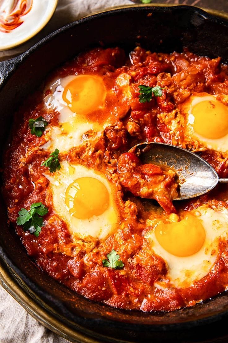 recette de Shakshuka aux poivrons et tomates