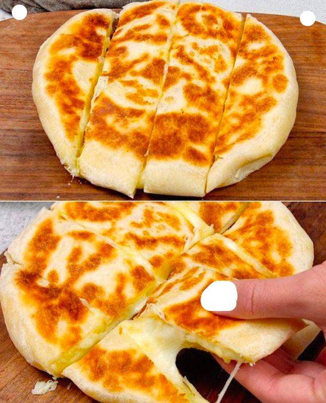 Focaccia au fromage dans une poêle